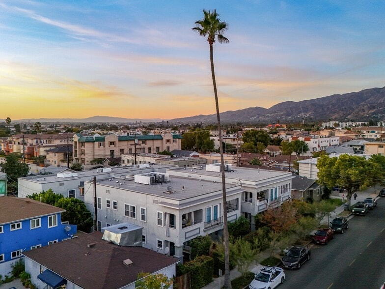 107-111 N Columbus Ave, Glendale, CA for sale - Building Photo - Image 2 of 35