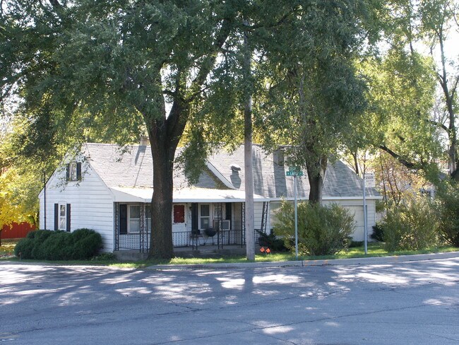 More details for 1497 N Lafox St, South Elgin, IL - Office for Lease