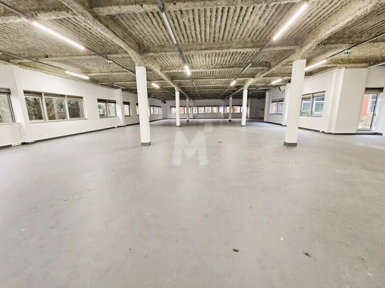 Bureau dans Les Ulis à louer - Photo intérieure - Image 3 de 12