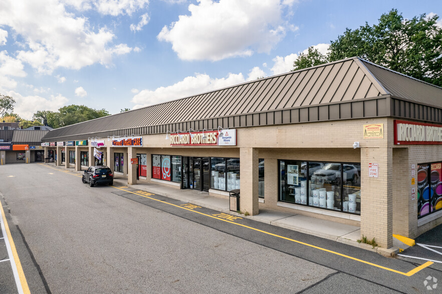 1400-1428 Teaneck Rd, Teaneck, NJ for lease - Building Photo - Image 1 of 5