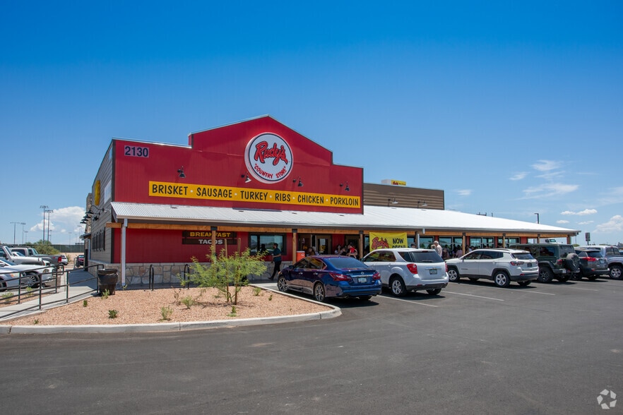 2130 E Ajo Way, Tucson, AZ for sale - Primary Photo - Image 1 of 7