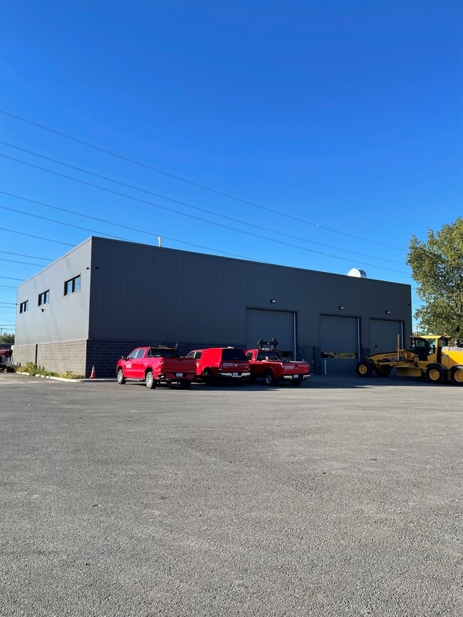 More details for 5995 Boulevard des Grandes-Prairies, Saint-leonard, QC - Industrial for Lease