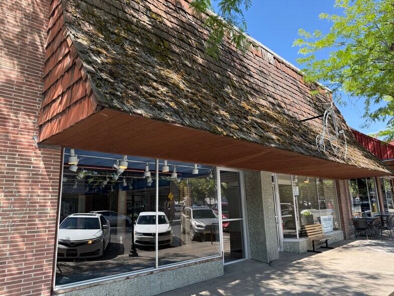 513 S Main St, Moscow, ID à vendre - Photo du bâtiment - Image 2 de 18
