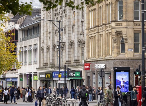 11-13 Piccadilly, Manchester à vendre - Photo du bâtiment - Image 3 de 3