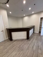 1681 E Flamingo Rd, Las Vegas, NV for lease Interior Photo- Image 2 of 9