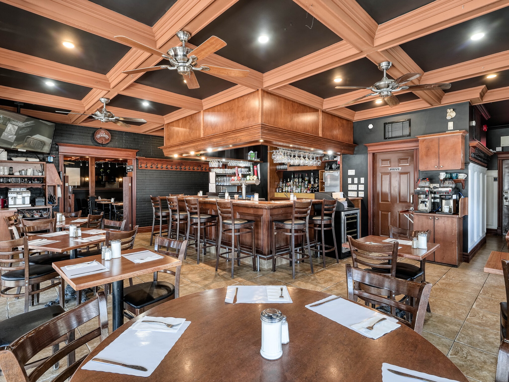 3630 Rue Queen, Rawdon, QC à vendre Photo du bâtiment- Image 1 de 1