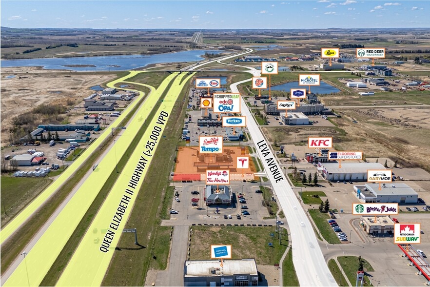 135 Leva Ave, Red Deer County, AB for sale - Building Photo - Image 2 of 7