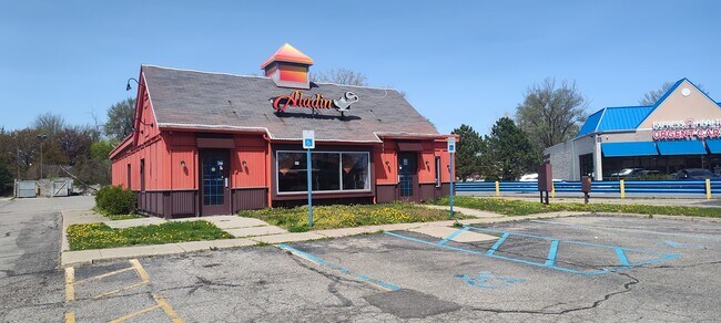 Plus de détails pour 26430 Plymouth Rd, Redford Township, MI - Commerce de détail à vendre