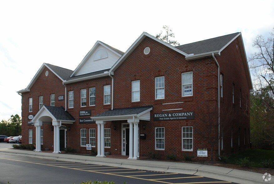 6501 Creedmoor Rd, Raleigh, NC for lease - Building Photo - Image 3 of 73