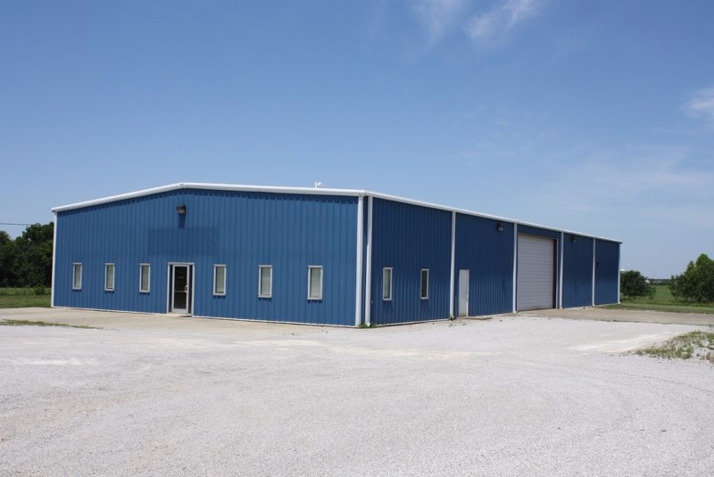 378 Industrial Park Ln, Hardinsburg, KY à vendre - Photo principale - Image 1 de 1