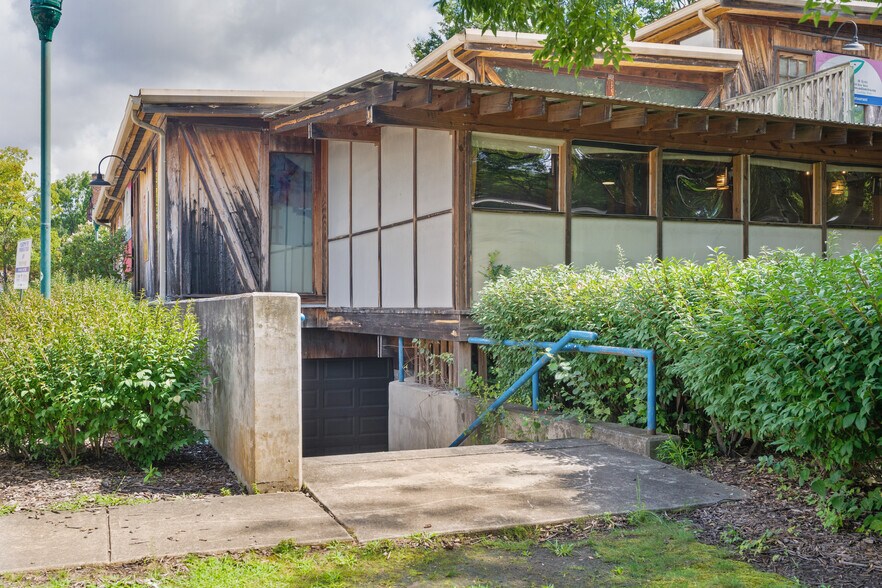 110 River St, Chattanooga, TN à louer - Photo du bâtiment - Image 3 de 19