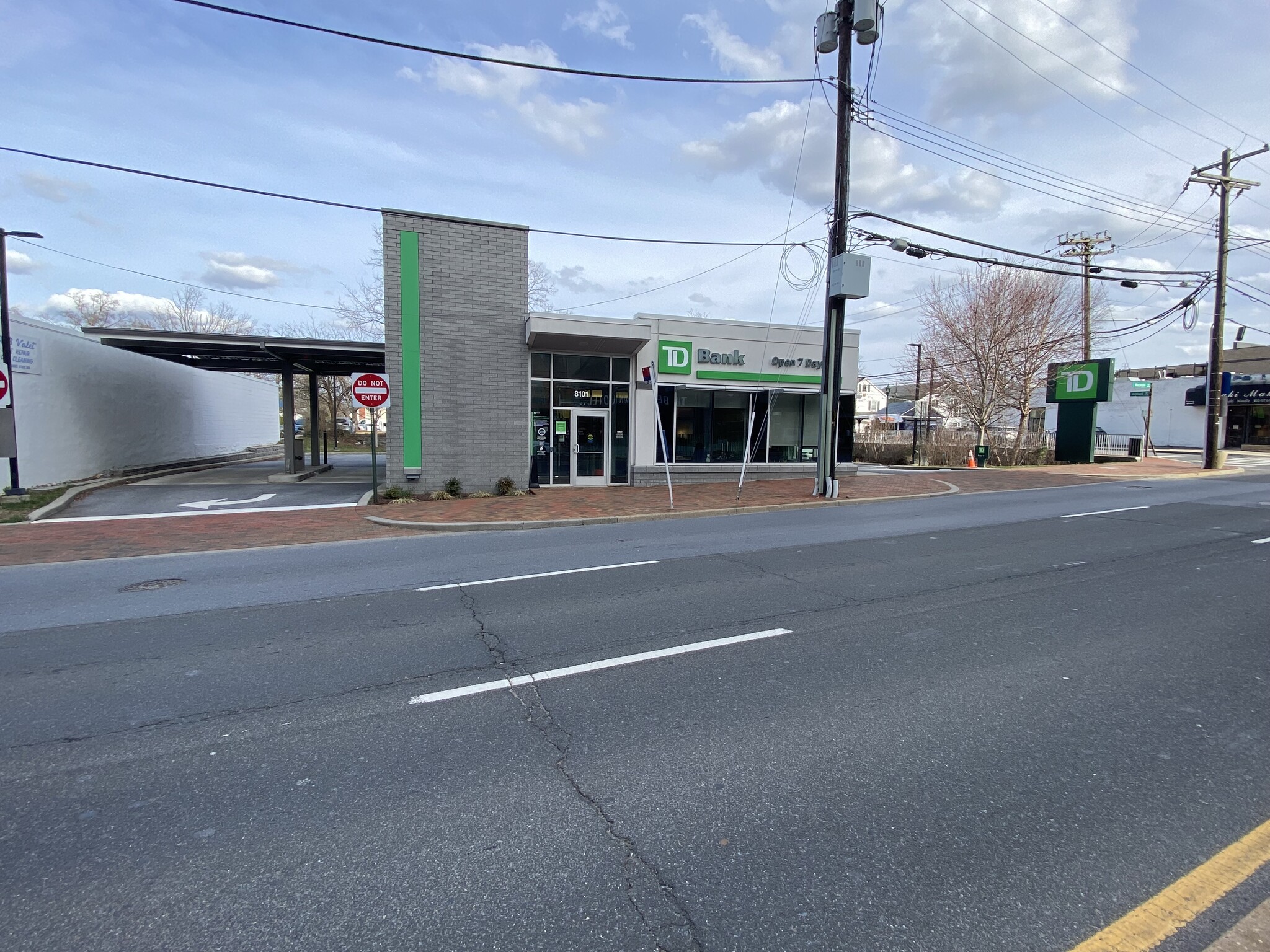 8101 Wisconsin Ave, Bethesda, MD for sale Primary Photo- Image 1 of 3