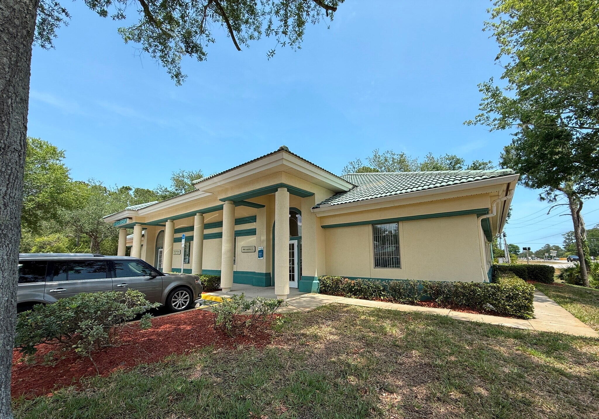 290 Clyde Morris Blvd, Ormond Beach, FL for sale Building Photo- Image 1 of 1