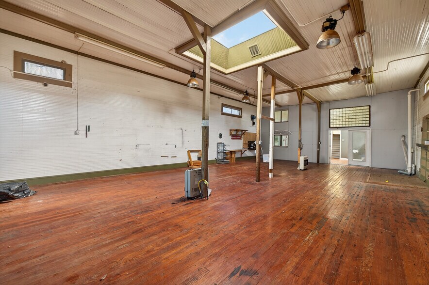 304 S Cherokee Rd, Social Circle, GA à vendre - Photo du bâtiment - Image 2 de 37