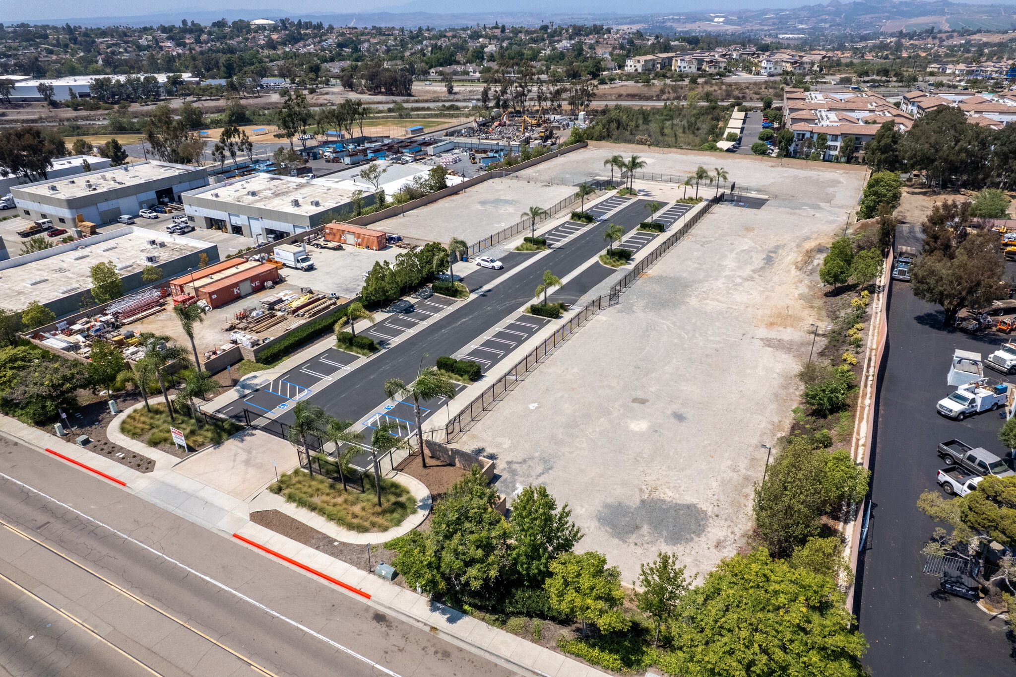 781 North Ave, Vista, CA for lease Primary Photo- Image 1 of 7