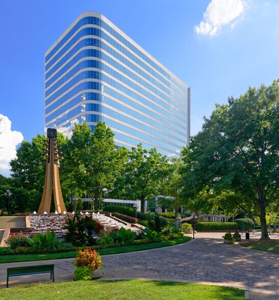 100 Galleria Pky SE, Atlanta, GA à louer - Photo principale - Image 1 de 17