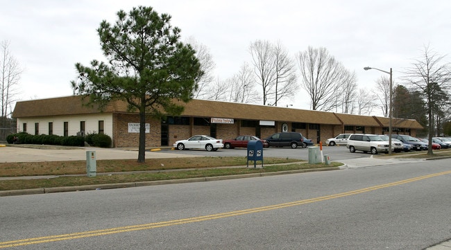 Plus de détails pour 3150-3160 Magic Hollow Blvd, Virginia Beach, VA - Bureau à vendre