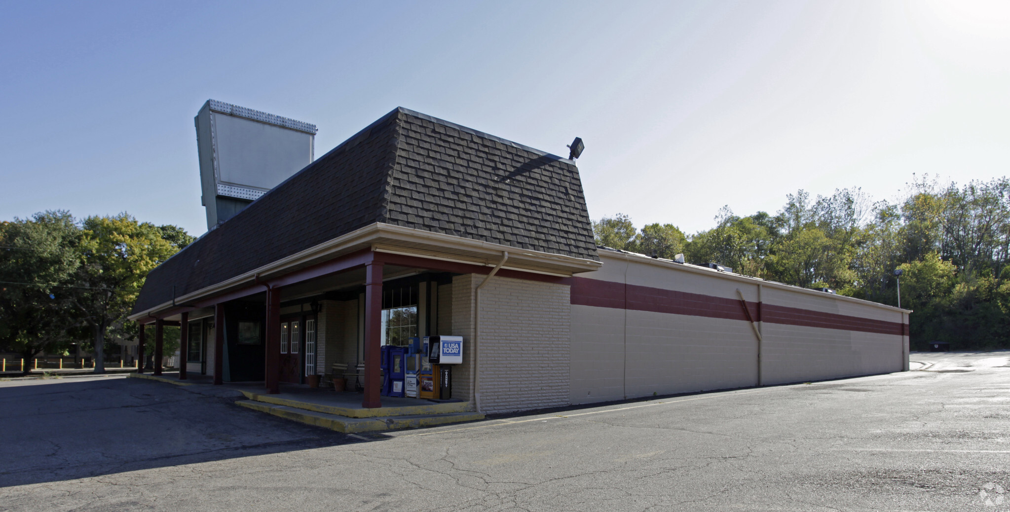 9972 Reading Rd, Cincinnati, OH for sale Primary Photo- Image 1 of 1