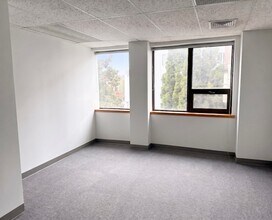 21 Locust Ave, New Canaan, CT for lease Interior Photo- Image 2 of 7