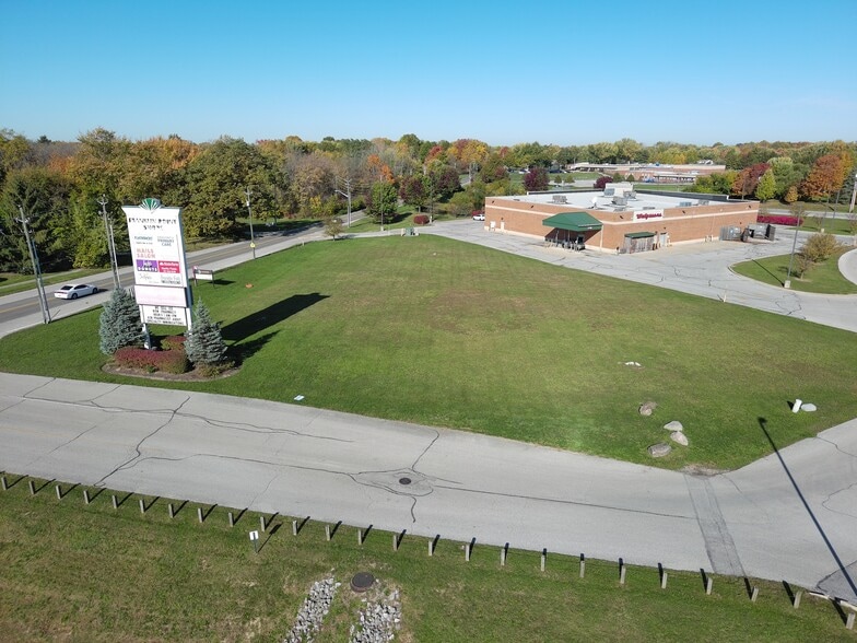 6750 Shelbyville Rd, Indianapolis, IN for lease - Aerial - Image 2 of 8