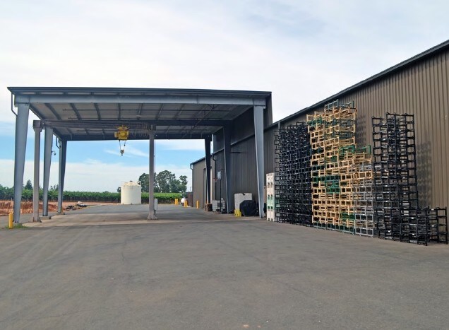 11989 N Clements Rd, Linden, CA à vendre - Photo du bâtiment - Image 2 de 10