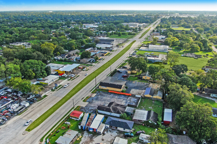 2408 Little York Rd, Houston, TX à vendre - Photo du bâtiment - Image 1 de 1