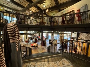 1402 3rd Street Promenade, Santa Monica, CA for lease Interior Photo- Image 2 of 3