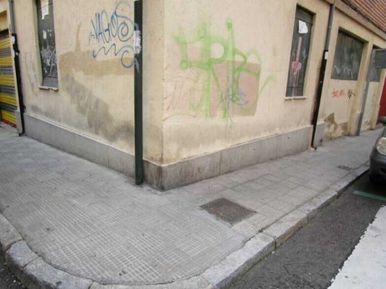 Retail in Salamanca, Salamanca for lease - Building Photo - Image 2 of 9