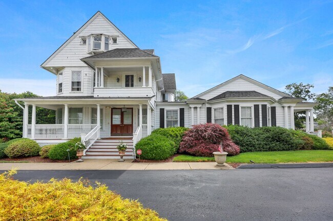 More details for 2220 Main St, Stratford, CT - Specialty for Sale