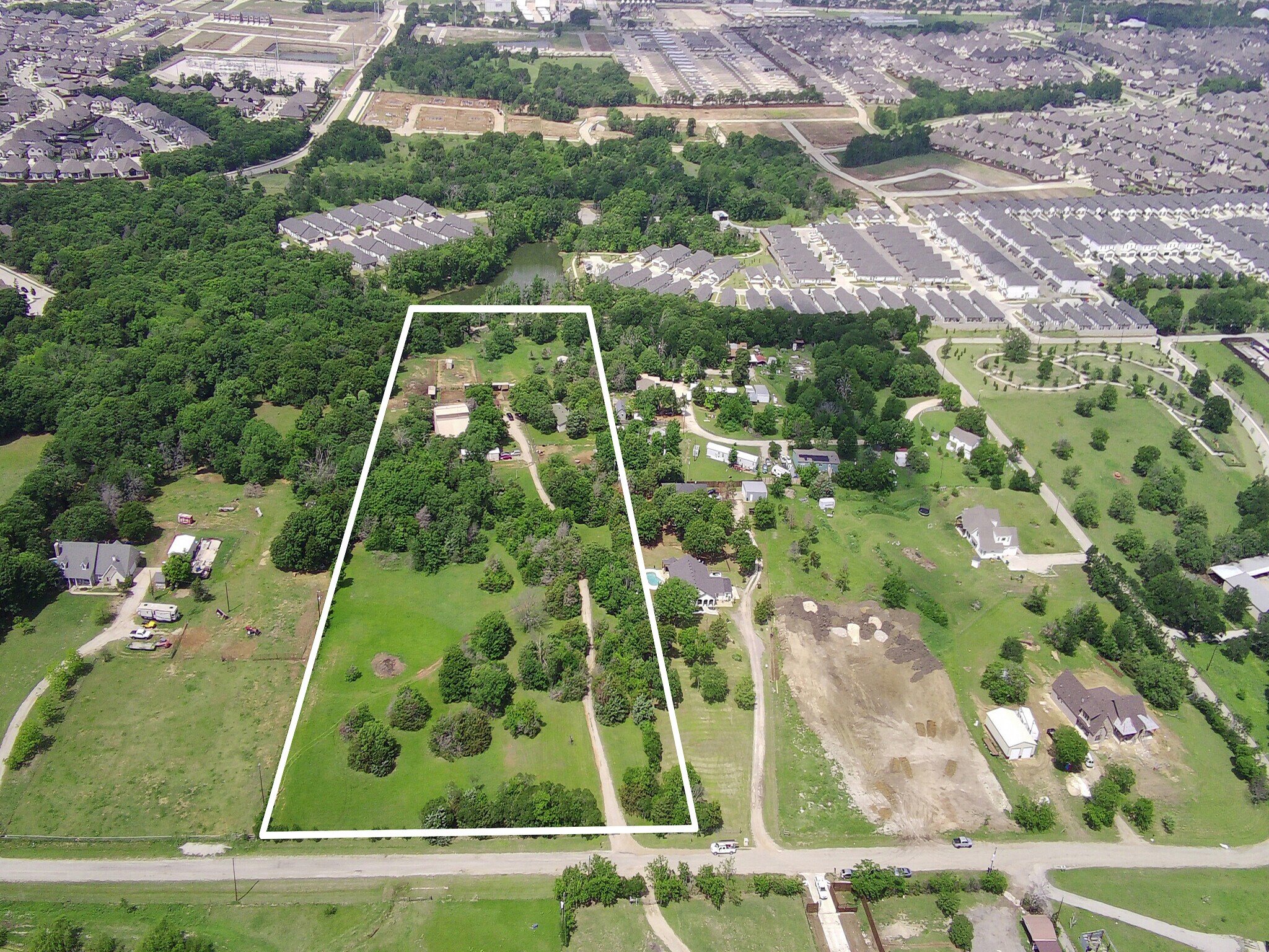 1189 Lloyds Rd, Little Elm, TX à vendre Photo du bâtiment- Image 1 de 22