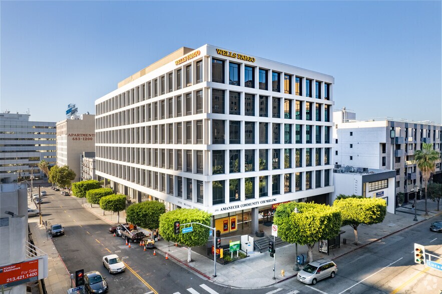 1200 Wilshire Blvd, Los Angeles, CA à louer - Photo du bâtiment - Image 1 de 5