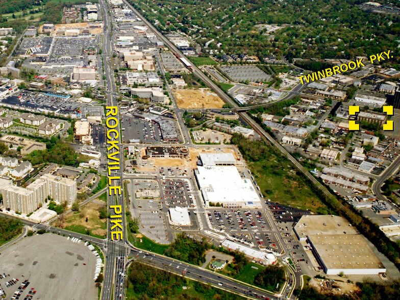 5706-5712 Frederick Ave, Rockville, MD à louer - Aérien - Image 2 de 4