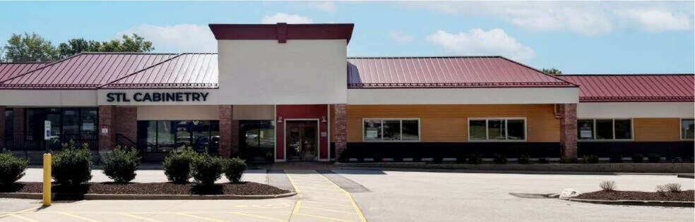 1552-1652 Country Club Plaza Dr, Saint Charles, MO à louer - Photo du bâtiment - Image 3 de 9