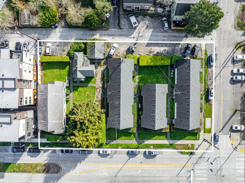 5222-5236 Delridge Way SW, Seattle, WA for sale - Primary Photo - Image 1 of 10