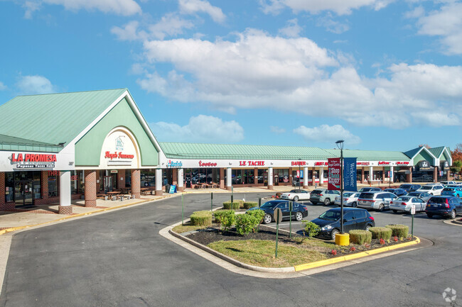 More details for 20921-20955 Davenport Dr, Sterling, VA - Retail for Lease