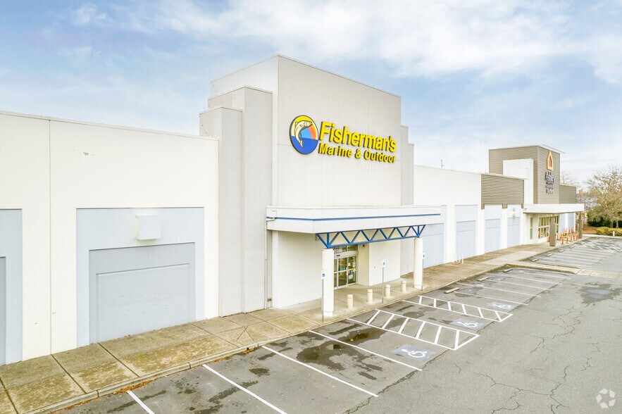 10329-10355 SW Cascade Blvd, Tigard, OR à louer - Photo du bâtiment - Image 3 de 13