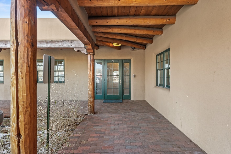 103 S St Francis Dr, Santa Fe, NM for sale - Building Photo - Image 2 of 20