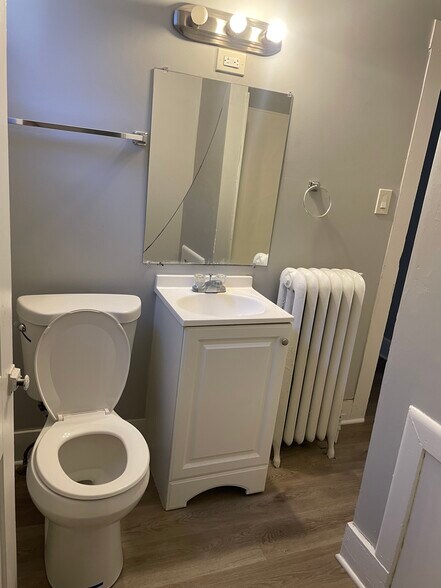 1225 Vincennes St, New Albany, IN à vendre - Photo du bâtiment - Image 2 de 15