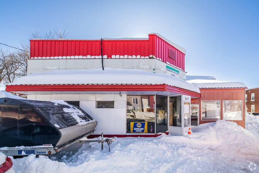 227 Cumberland St, Ottawa, ON à vendre - Photo du bâtiment - Image 2 de 2
