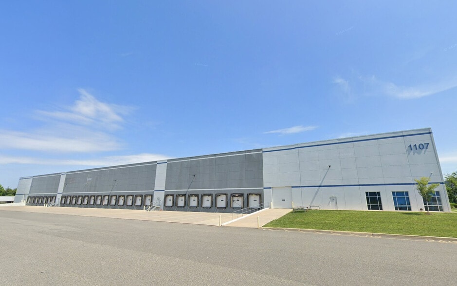 85 Stults Rd, Dayton, NJ for lease - Building Photo - Image 3 of 6