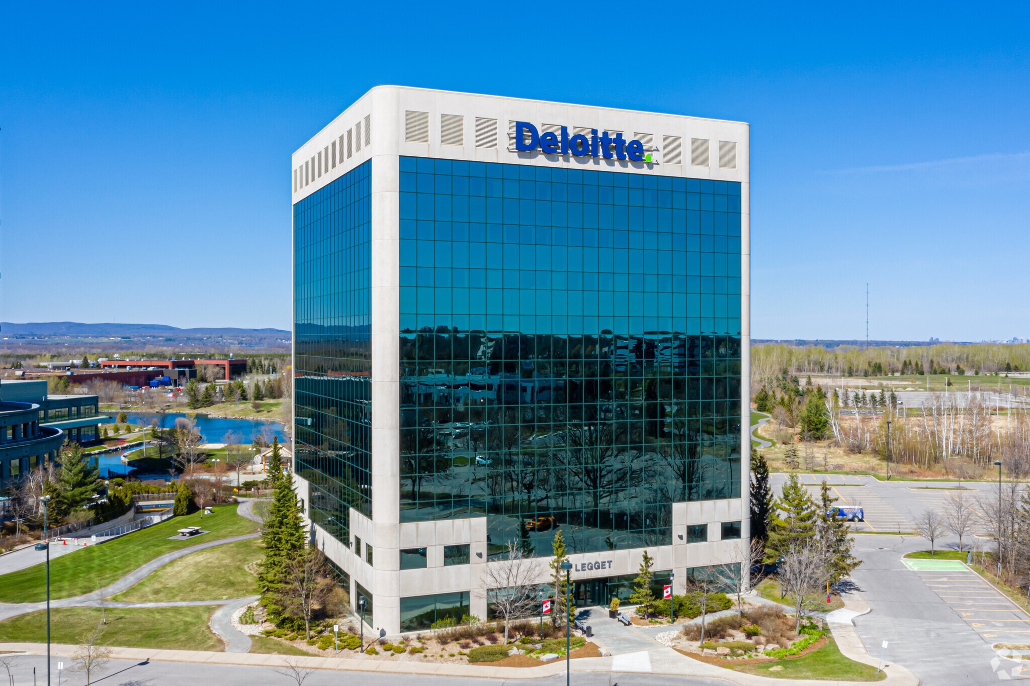 515 Legget Dr, Ottawa, ON for lease Primary Photo- Image 1 of 7