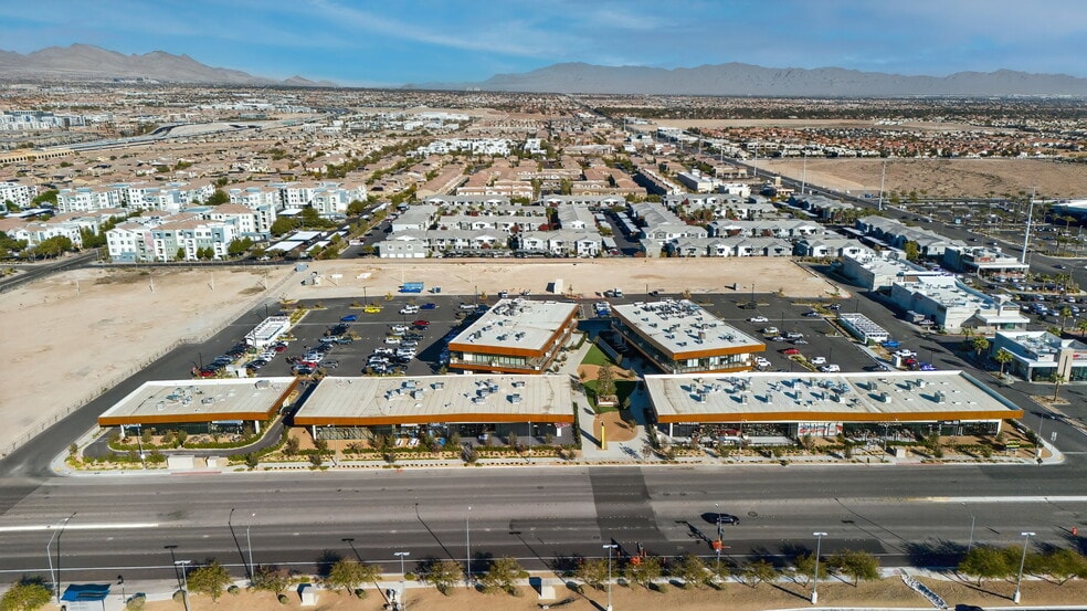 The Bend portfolio of 5 properties for sale on LoopNet.ca - Building Photo - Image 3 of 11