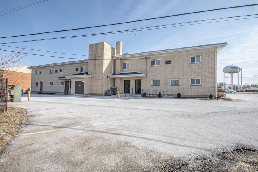 200 Eaton Lewisburg Rd, Eaton, OH à louer - Photo du bâtiment - Image 3 de 17
