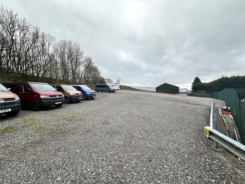 B4465, Chipping Sodbury for lease - Building Photo - Image 2 of 4