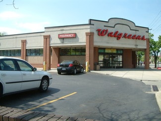 Plus de détails pour 6204 Montgomery Rd, Cincinnati, OH - Commerce de détail à louer