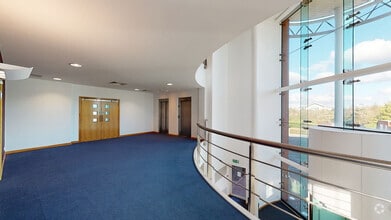1200 Daresbury Park, Warrington à louer Numérisation 3D de Matterport- Image 1 de 5