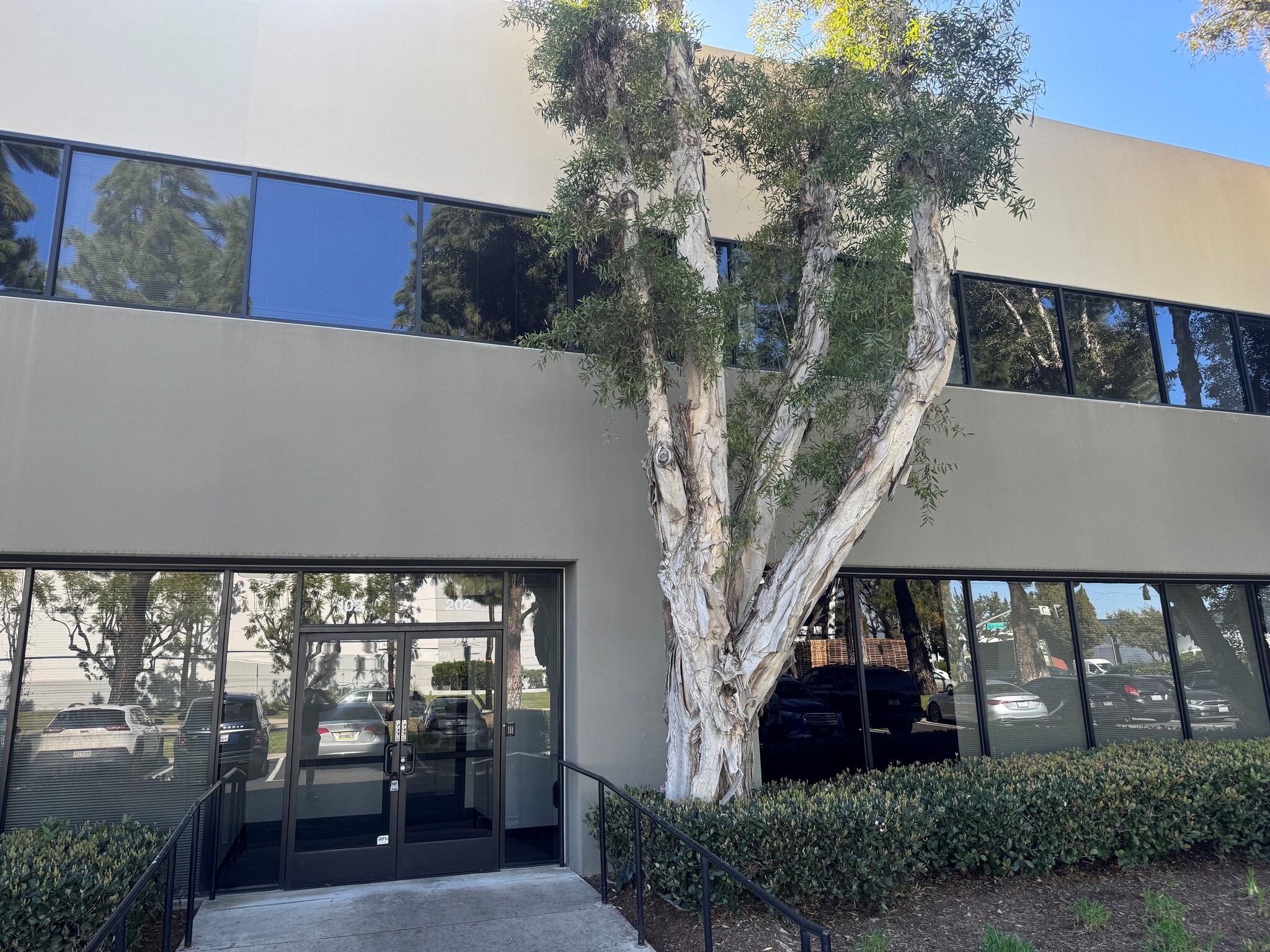 13030 Alondra Blvd, Cerritos, CA for lease Primary Photo- Image 1 of 2