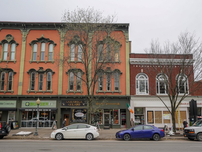 456 Broadway, Saratoga Springs, NY for sale - Building Photo - Image 1 of 1