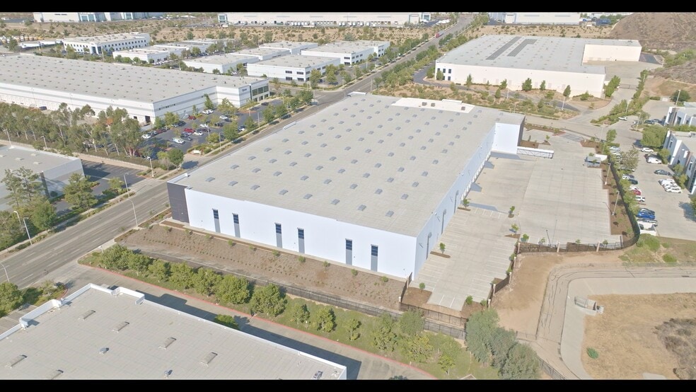 29124 Ave Penn, Valencia, CA for lease - Building Photo - Image 3 of 8