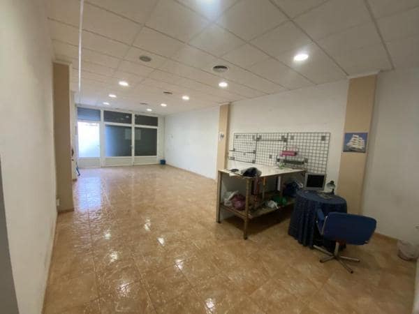 Retail in Elda, Alicante for sale - Interior Photo - Image 2 of 9